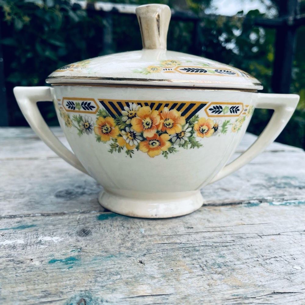 Edwin Knowles sugar dish China Co. USA Yellow Flowers MCM Retro